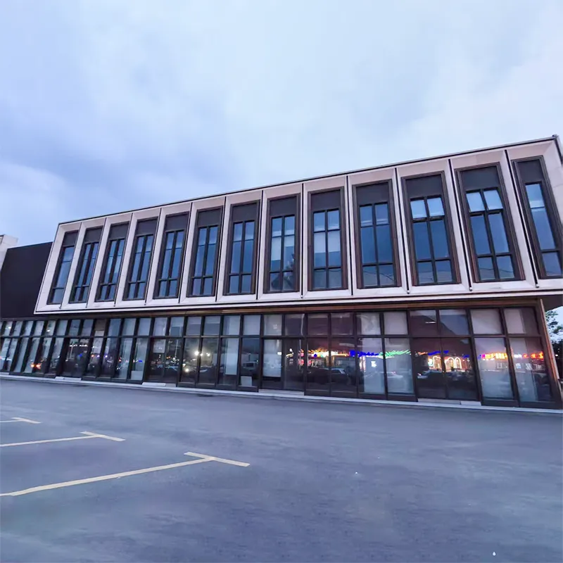 Curtain Wall Glass ဆိုတာ ဘာလဲ ၊ ခေတ်မီ ကူးသန်းရောင်းဝယ်ရေး အဆောက်အဦးတွေကို ဘယ်လိုပြောင်းလဲနိုင်မလဲ။